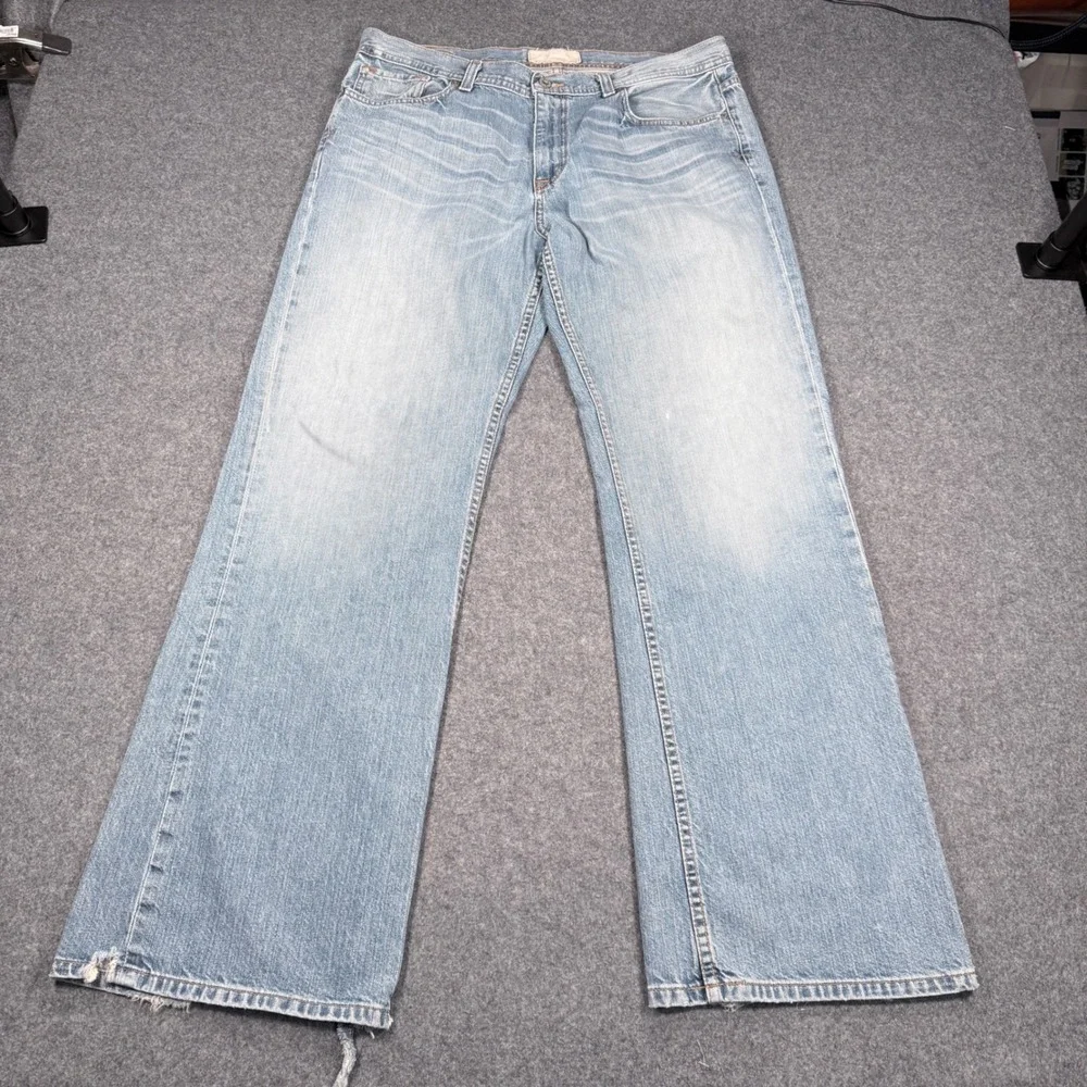 BKE Alec Mens Light Wash Distressed Bootcut Denim Jeans 100% Cotton 38x32